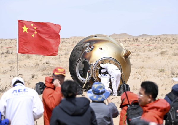 高憶管理 在航天員回家最為關(guān)鍵的“生死時(shí)速”階段，這是最后一道“保險(xiǎn)”